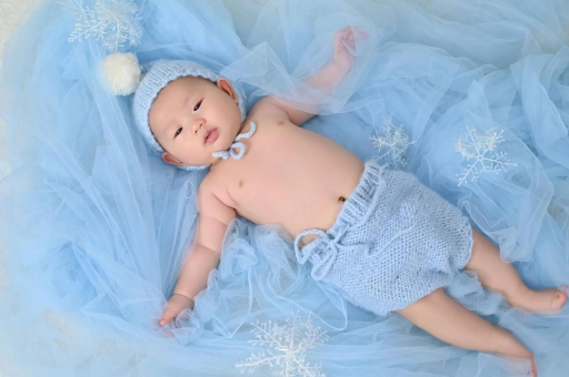 长葛宝宝晚上睡觉抓头